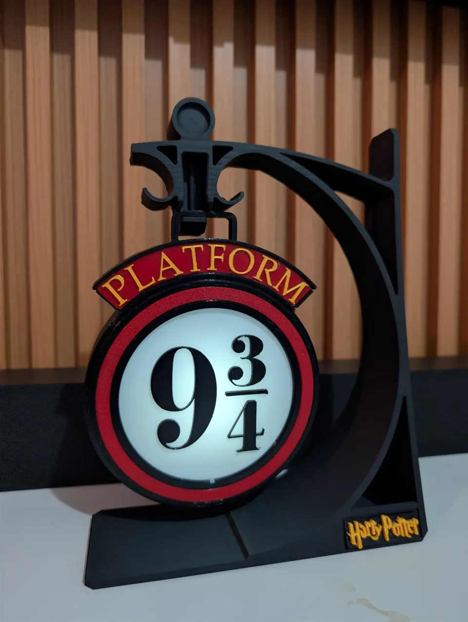 Señal decorativa Platform 9¾ · fotografía real 1